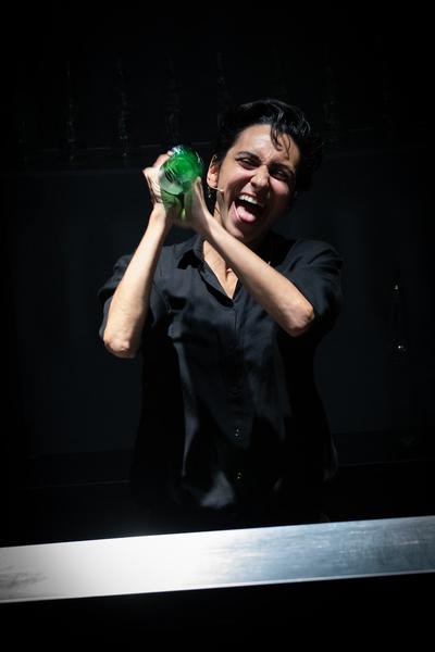 brut: Stefanie Sourial - Colonial Cocktail.Volume 2: Spirits mit Special Guest Hyo Lee (9. - 13.5.2019, studio brut) https://esel.cc/brut_colonialcocktail2 Foto: eSeL.at - Lorenz Seidler