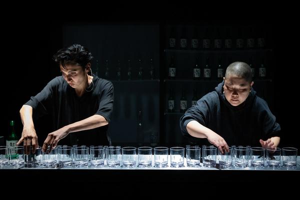 brut: Stefanie Sourial - Colonial Cocktail.Volume 2: Spirits mit Special Guest Hyo Lee (9. - 13.5.2019, studio brut) https://esel.cc/brut_colonialcocktail2 Foto: eSeL.at - Lorenz Seidler