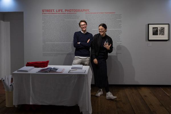 Kunst Haus Wien: Street Life Photography. Street Photography aus sieben Jahrzehnten (11.09.19 - 16.02.20) http://www.kunsthauswien.com/de/ausstellungen/street-life-photography | Foto: eSeL Foto: eSeL.at - Lorenz Seidler