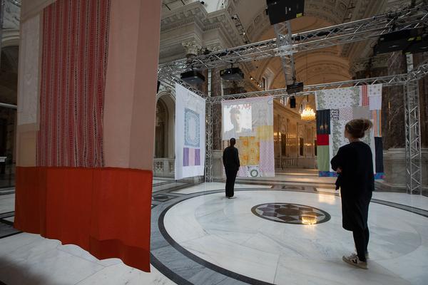 Haus der Geschichte Österreich: STRICKEN.  Installation von Magda Korsinsky (Wiener Festwochen, Alma Rose Plateau, 15.5. - 10.6.2019) https://www.hdgoe.at/stricken-die-installation | Foto: eSeL Foto: eSeL.at - Lorenz Seidler