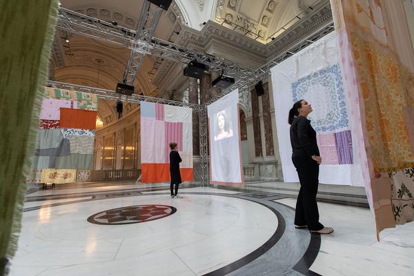 Haus der Geschichte Österreich: STRICKEN.  Installation von Magda Korsinsky (Wiener Festwochen, Alma Rose Plateau, 15.5. - 10.6.2019) https://www.hdgoe.at/stricken-die-installation | Foto: eSeL Foto: eSeL.at - Lorenz Seidler