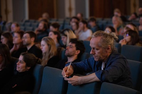 Symposium Freie Szene - Freie Kunst (Gartenbaukino, 8.4.2019) http://freietheater.at/event/symposium-freie-szene-freie-kunst | Foto: eSeL Foto: eSeL.at - Lorenz Seidler