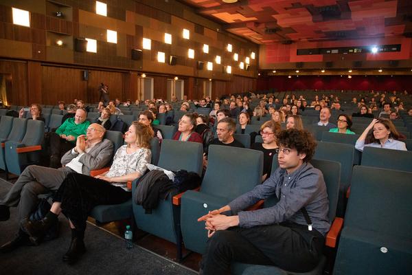 Symposium Freie Szene - Freie Kunst (Gartenbaukino, 8.4.2019) http://freietheater.at/event/symposium-freie-szene-freie-kunst | Foto: eSeL Foto: eSeL.at - Lorenz Seidler