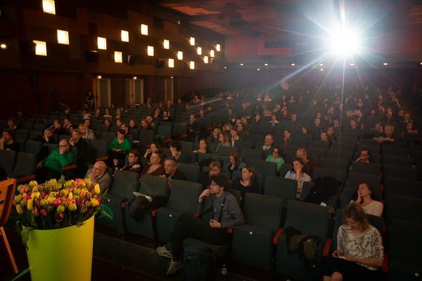 Symposium Freie Szene - Freie Kunst (Gartenbaukino, 8.4.2019) http://freietheater.at/event/symposium-freie-szene-freie-kunst | Foto: eSeL Foto: eSeL.at - Lorenz Seidler