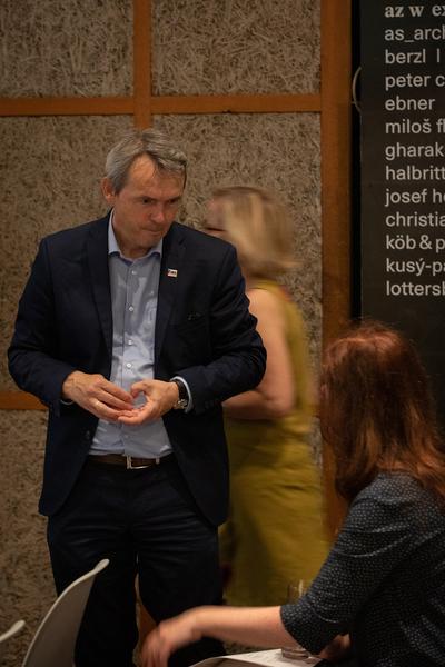 Architekturzentrum Wien: Symposium
"Serielles Bauen meets Wiener Wohnbau
Ein Symposium von Az W und IBA_Wien" (14.6.2019) https://www.azw.at/de/termin/serielles-bauen-meets-wiener-wohnbau | Foto: eSeL Foto: eSeL.at - Lorenz Seidler