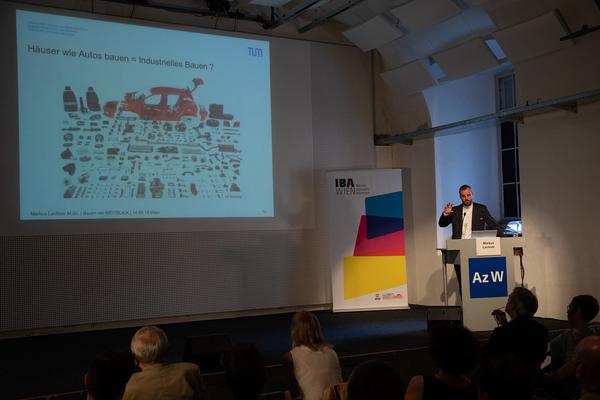 Architekturzentrum Wien: Markus Lechner @ Symposium
"Serielles Bauen meets Wiener Wohnbau
Ein Symposium von Az W und IBA_Wien" (14.6.2019) https://www.azw.at/de/termin/serielles-bauen-meets-wiener-wohnbau | Foto: eSeL Foto: eSeL.at - Lorenz Seidler