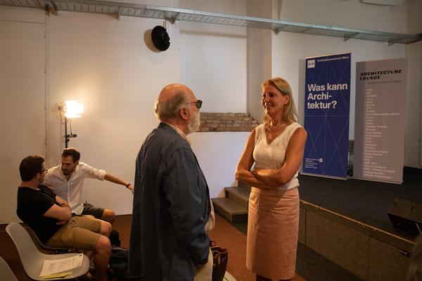Architekturzentrum Wien: Ingeborg Esser @ Symposium
"Serielles Bauen meets Wiener Wohnbau
Ein Symposium von Az W und IBA_Wien" (14.6.2019) https://www.azw.at/de/termin/serielles-bauen-meets-wiener-wohnbau | Foto: eSeL Foto: eSeL.at - Lorenz Seidler