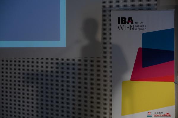 Architekturzentrum Wien: Julia Gill @ Symposium"Serielles Bauen meets Wiener WohnbauEin Symposium von Az W und IBA_Wien" (14.6.2019) https://www.azw.at/de/termin/serielles-bauen-meets-wiener-wohnbau | Foto: eSeL Foto: eSeL.at - Lorenz Seidler
