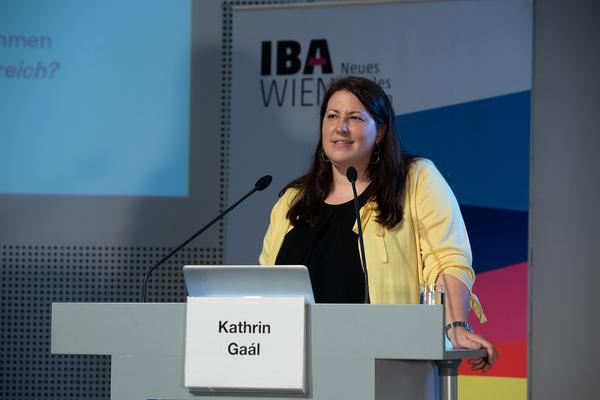 Architekturzentrum Wien: Kathrin Gaal @ Symposium"Serielles Bauen meets Wiener WohnbauEin Symposium von Az W und IBA_Wien" (14.6.2019) https://www.azw.at/de/termin/serielles-bauen-meets-wiener-wohnbau | Foto: eSeL Foto: eSeL.at - Lorenz Seidler