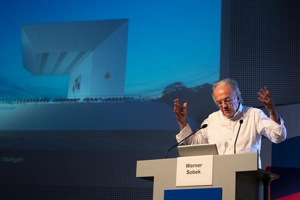 Architekturzentrum Wien: Werner Sobek @ Symposium"Serielles Bauen meets Wiener WohnbauEin Symposium von Az W und IBA_Wien" (14.6.2019) https://www.azw.at/de/termin/serielles-bauen-meets-wiener-wohnbau | Foto: eSeL Foto: eSeL.at - Lorenz Seidler