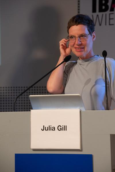 Architekturzentrum Wien: Julia Gill @ Symposium"Serielles Bauen meets Wiener WohnbauEin Symposium von Az W und IBA_Wien" (14.6.2019) https://www.azw.at/de/termin/serielles-bauen-meets-wiener-wohnbau | Foto: eSeL Foto: eSeL.at - Lorenz Seidler