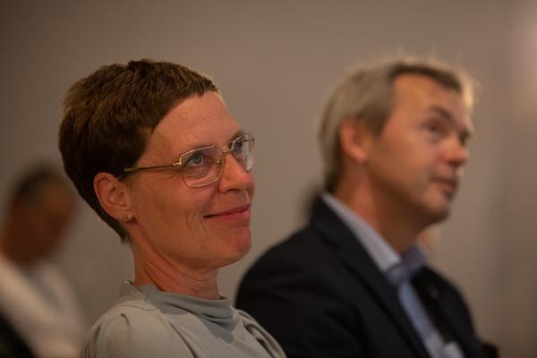 Architekturzentrum Wien: Julia Gill @ Symposium"Serielles Bauen meets Wiener WohnbauEin Symposium von Az W und IBA_Wien" (14.6.2019) https://www.azw.at/de/termin/serielles-bauen-meets-wiener-wohnbau | Foto: eSeL Foto: eSeL.at - Lorenz Seidler
