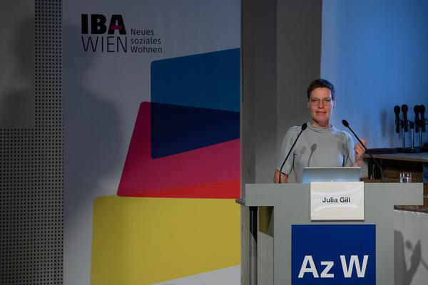 Architekturzentrum Wien: Julia Gill @ Symposium"Serielles Bauen meets Wiener WohnbauEin Symposium von Az W und IBA_Wien" (14.6.2019) https://www.azw.at/de/termin/serielles-bauen-meets-wiener-wohnbau | Foto: eSeL Foto: eSeL.at - Lorenz Seidler