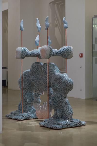 Kunstraum Niederösterreich: Throwback 2: The Enforced Dress (21.11.2019) http://kunstraum.net | http://www.viennaartweek.at | Foto: eSeL Foto: eSeL.at - Joanna Pianka