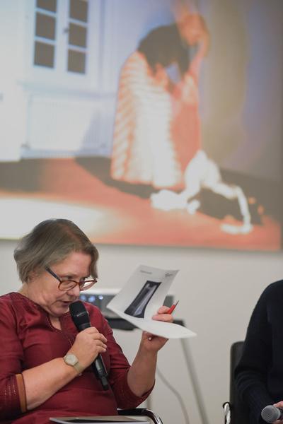 Kunstraum Niederösterreich: Throwback 2: The Enforced Dress (21.11.2019) http://kunstraum.net | http://www.viennaartweek.at | Foto: eSeL Foto: eSeL.at - Joanna Pianka