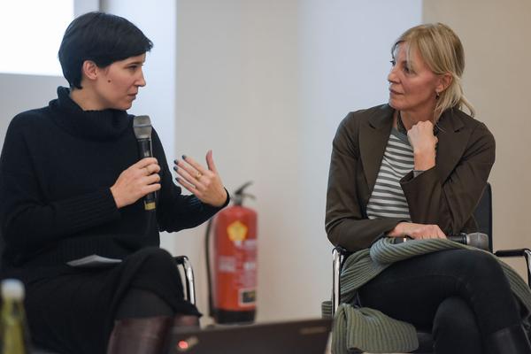 Kunstraum Niederösterreich: Throwback 2: The Enforced Dress (21.11.2019) http://kunstraum.net | http://www.viennaartweek.at | Foto: eSeL Foto: eSeL.at - Joanna Pianka