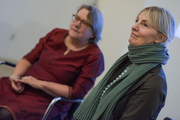 Kunstraum Niederösterreich: Throwback 2: The Enforced Dress (21.11.2019) http://kunstraum.net | http://www.viennaartweek.at | Foto: eSeL Foto: eSeL.at - Joanna Pianka