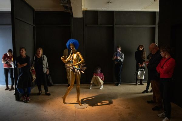 Künstlerhaus 1050: Und Schwester Makart geht auf Wanderschaft  (25.9. - 21.12.2019) https://esel.at/termin/102578 | Foto: eSeL Foto: eSeL.at - Lorenz Seidler