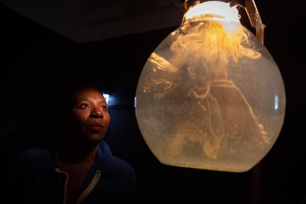 Künstlerhaus 1050: Und Schwester Makart geht auf Wanderschaft  (25.9. - 21.12.2019) https://esel.at/termin/102578 | Foto: eSeL Foto: eSeL.at - Lorenz Seidler
