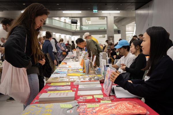 Vienna Art Book Fair #1 (Aula Angewandte, 4.10. - 6.10.2019) https://esel.at/termin/102537 | Foto: eSeL Foto: eSeL.at - Lorenz Seidler