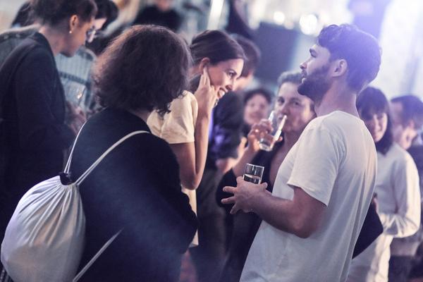 Vienna Art Book Fair #1: Party (Gartenbaukino, 5.10. 2019) https://esel.at/termin/103182 | Foto: eSeL.at - Joanna Pianka Foto: eSeL.at – Joanna Pianka