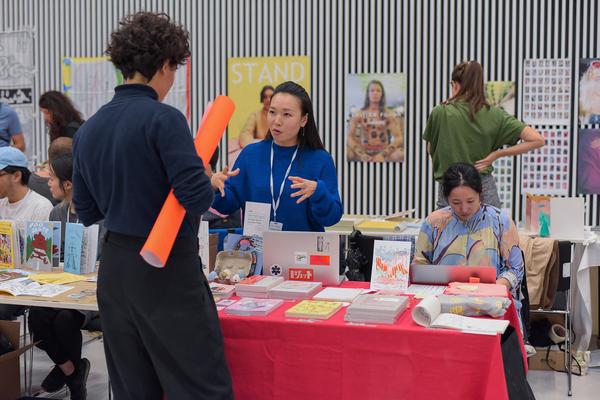 Vienna Art Book Fair #1 (Aula Angewandte, 5.10. 2019) https://esel.at/termin/103182 | Foto: eSeL.at - Joanna Pianka Foto: eSeL.at – Joanna Pianka