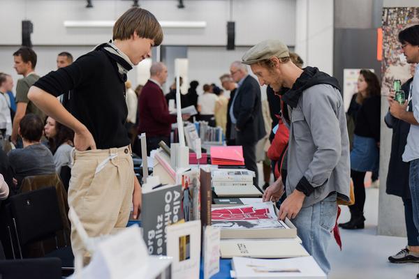 Vienna Art Book Fair #1 (Aula Angewandte, 5.10. 2019) https://esel.at/termin/103182 | Foto: eSeL.at - Joanna Pianka Foto: eSeL.at – Joanna Pianka