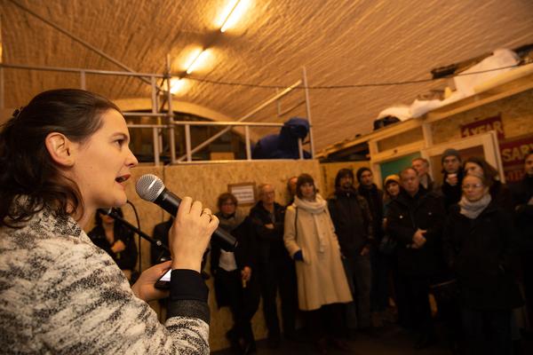 Vienna Art Week 2019: Whenever the Gaslight goes low… Performance-Programm am Eröffnungsabend (flat 1, 19.11.2019) https://www.viennaartweek.at | Foto: eSeL Foto: eSeL.at - Lorenz Seidler