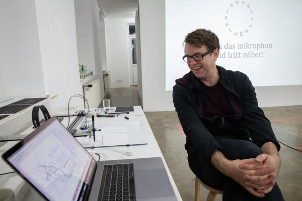 Vienna Art Week 2019: Jörg Piringer - Partikel (Sehsaal 1, 19.11.2019) https://www.viennaartweek.at | Foto: eSeL Foto: eSeL.at - Lorenz Seidler