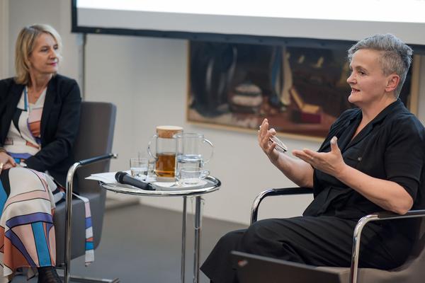 Vienna Art Week 2019: Domerstag: MUTTER.MACHT.KUNST. Screening Uli Aigner & Gespräch mit Johanna Schwanberg (20.11.2019) http://www.viennaartweek.at | http://www.dommuseum.at |  Fotos: eSeL.at - Joanna Pianka Foto: eSeL.at - Joanna Pianka