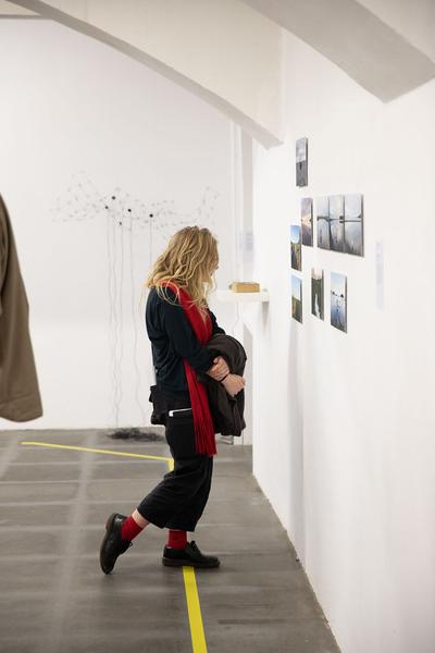 Vienna Art Week 2019: "Kunst vor dem Markt" - die weisse ab-haus-verkaufskunstschau #6(das weisse haus, 19.11.2019) https://w.dasweissehaus.at/en/exhibition/die-weisse-ab-haus-verkaufs-kunstschau-06 | https://www.viennaartweek.at | Foto: eSeL Foto: eSeL.at - Lorenz Seidler