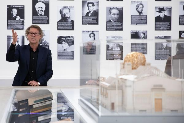 Vienna Art Week 2019: Wien 1900. Aufbruch in die ModerneFührung mit Direktor Hans-Peter Wipplinger (18.11.2019) https://www.viennaartweek.at | Foto: eSeL Foto: eSeL.at - Lorenz Seidler