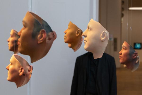 VIENNA BIENNALE 2019: Uncanny Values. Künstliche Intelligenz & Du (MAK, 29.5. - 6.10.2019) http://www.viennabiennale.org/ausstellungen/detail/uncanny-values-kuenstliche-intelligenz-du | Foto: eSeL Foto: eSeL.at - Lorenz Seidler
