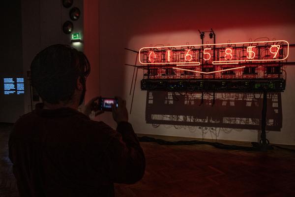 VIENNA BIENNALE 2019: Uncanny Values. Künstliche Intelligenz & Du (MAK, 29.5. - 6.10.2019) http://www.viennabiennale.org/ausstellungen/detail/uncanny-values-kuenstliche-intelligenz-du | Foto: eSeL Foto: eSeL.at - Lorenz Seidler
