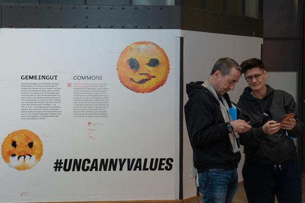 VIENNA BIENNALE 2019: Uncanny Values. Künstliche Intelligenz & Du (MAK, 29.5. - 6.10.2019) http://www.viennabiennale.org/ausstellungen/detail/uncanny-values-kuenstliche-intelligenz-du | Foto: eSeL Foto: eSeL.at - Lorenz Seidler