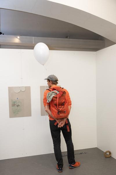 das weisse haus: Karine Fauchard "Vulkanische Aue" - Erste Bank MehrWERT Kunstpreis 2019 (02.10. – 09.11.2019) https://w.dasweissehaus.at | Foto: eSeL Foto: eSeL.at - Lorenz Seidler