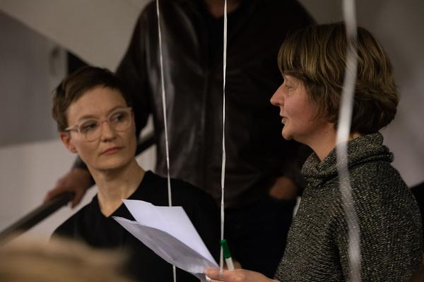 das weisse haus: "„Wie wir arbeiten wollen – Kollektives Handeln und künstlerische Komplizinnenschaft“(02.10. – 9.11.2019) https://w.dasweissehaus.at | Foto: eSeL Foto: eSeL.at - Lorenz Seidler