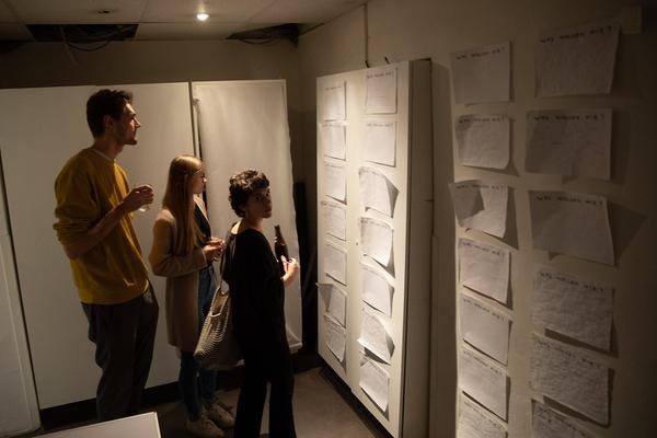 das weisse haus: "„Wie wir arbeiten wollen – Kollektives Handeln und künstlerische Komplizinnenschaft“(02.10. – 9.11.2019) https://w.dasweissehaus.at | Foto: eSeL Foto: eSeL.at - Lorenz Seidler