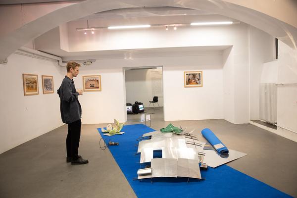 das weisse haus: "„Wie wir arbeiten wollen – Kollektives Handeln und künstlerische Komplizinnenschaft“(02.10. – 9.11.2019) https://w.dasweissehaus.at | Foto: eSeL Foto: eSeL.at - Lorenz Seidler