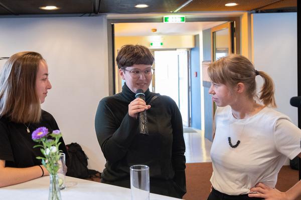 AzW Stadtlabor: Wie Wir Wohnen. Erfahrungsaustausch (22.9.2019) https://stadtlabore.wien.gv.at/site/willst-du-hier-wohnen | Foto: eSeL Foto: eSeL.at - Lorenz Seidler