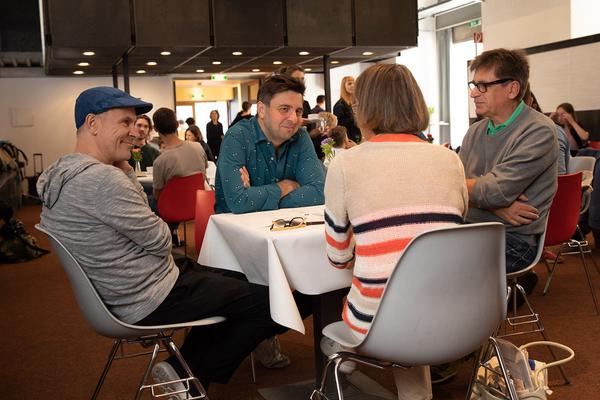 AzW Stadtlabor: Wie Wir Wohnen. Schlüsselübergabe (21.9.2019) https://stadtlabore.wien.gv.at/site/willst-du-hier-wohnen | Foto: eSeL Foto: eSeL.at - Lorenz Seidler