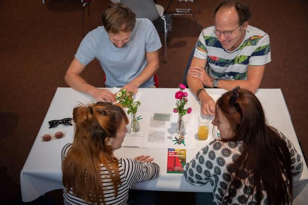 AzW Stadtlabor: Wie Wir Wohnen. Schlüsselübergabe (21.9.2019) https://stadtlabore.wien.gv.at/site/willst-du-hier-wohnen | Foto: eSeL Foto: eSeL.at - Lorenz Seidler