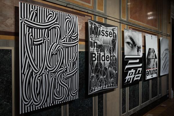 MAK: 100 Beste Plakate 2019 (8.12.2020 - 14.3.2021) https://esel.at/termin/105791 | Foto: eSeL Foto: eSeL.at - Lorenz Seidler