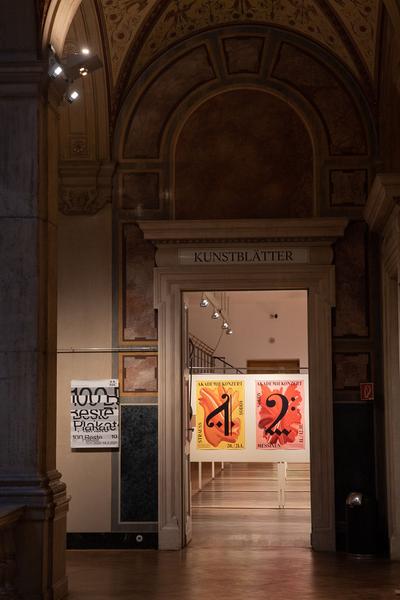 MAK: 100 Beste Plakate 2019 (8.12.2020 - 14.3.2021) https://esel.at/termin/105791 | Foto: eSeL Foto: eSeL.at - Lorenz Seidler