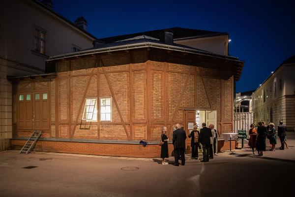 Az W Architekturzentrum Wien: A Tri­bute to Dietmar Steiner: Dietmar Steiner Bibliothek  (11.9.2020) https://www.azw.at/de/termin/a-tribute-to-dietmar-steiner-part-1/ | Foto: eSeL Foto: eSeL.at - Lorenz Seidler