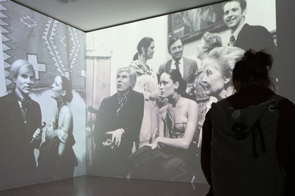 mumok: Andy Warhol Exhibits. A glittering Alternative (25.9.2020 - 31.1.2021) https://www.mumok.at/de/events/andy-warhol-exhibits | Foto: eSeL Foto: eSeL.at - Lorenz Seidler