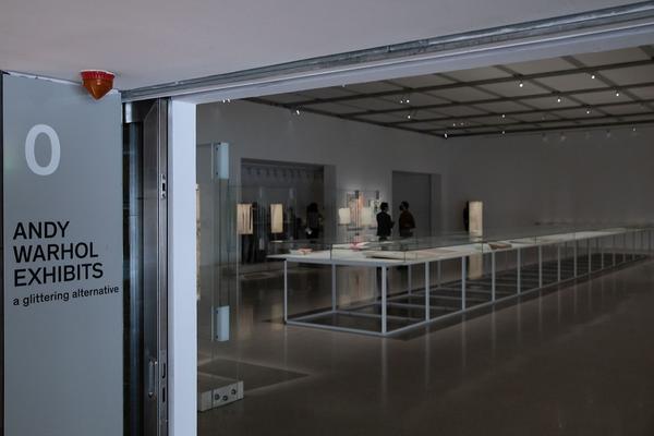 mumok: Andy Warhol Exhibits. A glittering Alternative (25.9.2020 - 31.1.2021) https://www.mumok.at/de/events/andy-warhol-exhibits | Foto: eSeL Foto: eSeL.at - Lorenz Seidler