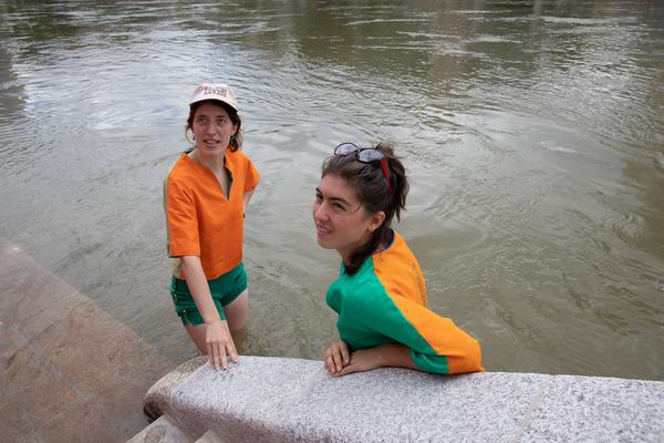 Angewandte Festival 2020: Schwimmverein Donaukanal (23.6.2020) https://schwimmvereindonaukanal.org | Foto: eSeL Foto: eSeL.at - Lorenz Seidler