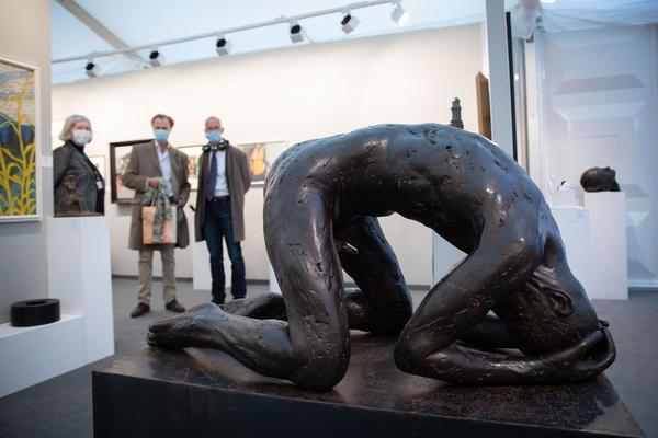 MQ Innenhof: Art Austria Highlights
(15.10.- 18.10.2020) https://esel.at/termin/107268 | Foto: eSeL Foto: eSeL.at - Lorenz Seidler