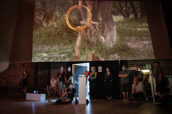 flat 1: Michail Michailov & Markus Guschelbauer - AU (25.8. - 27.8.2020) https://esel.at/termin/106568 | Foto: eSeL Foto: eSeL.at - Lorenz Seidler